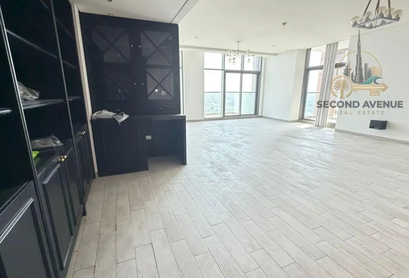 High Floor | Zabeel View | All Rooms Ensuite