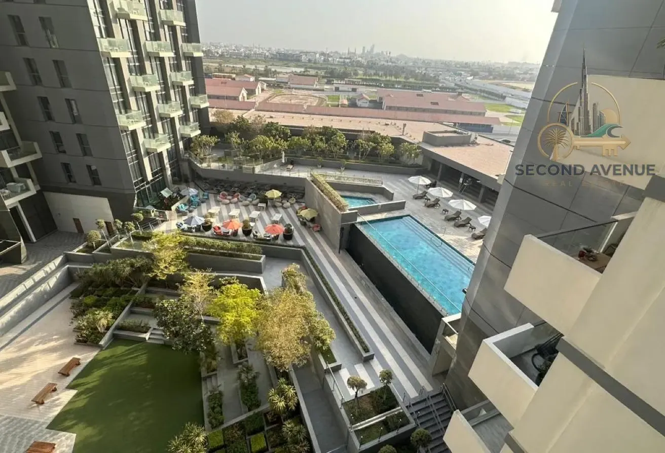 Stable View, High Floor, Rare available