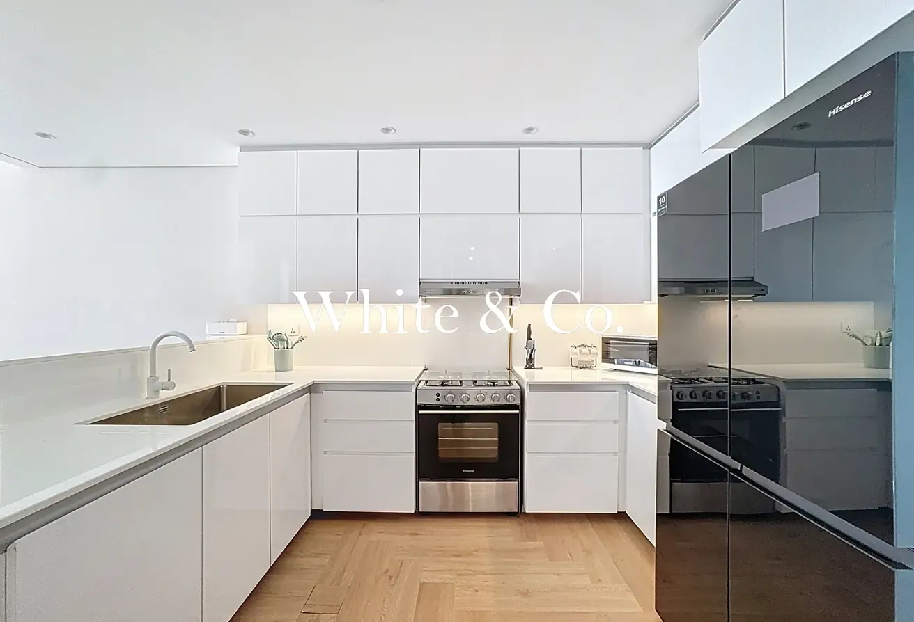 Modern | Spacious | Fully Furnished 1 Bed