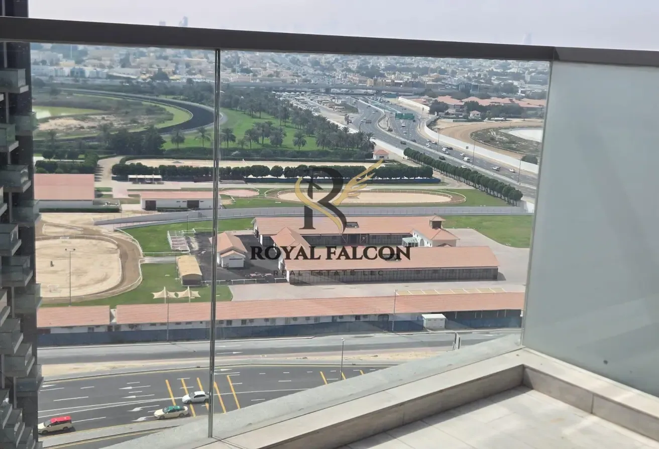 FULL CANAL AND STABLE VIEW| HIGH FLOOR| UNFURNISH