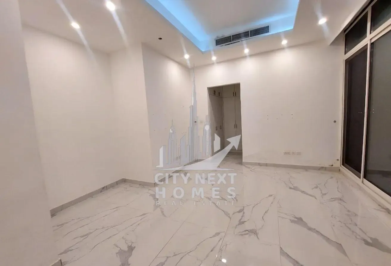 MODERN STYLE 4BR VILLA FOR RENT IN KHAWANEEJ 2
