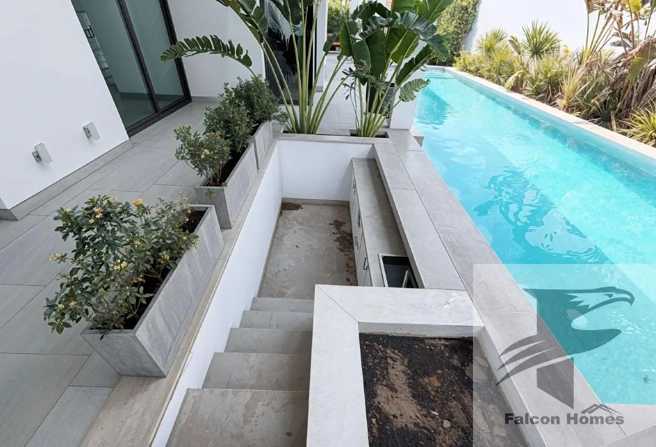 Modern Style 4BR Villa with Pool and Garden
