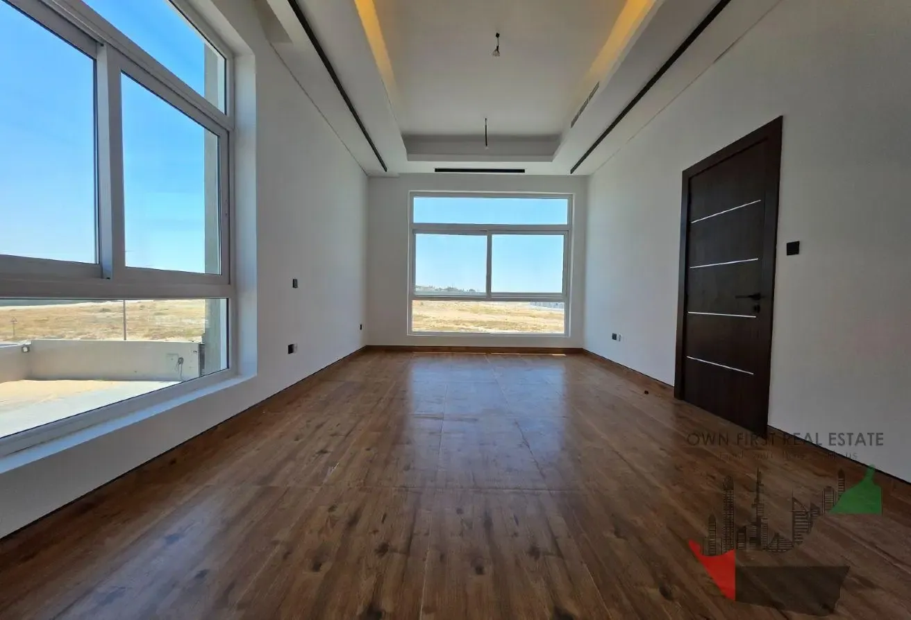 BRAND-NEW 4BR MASTER VILLA|MODERN FINISH|LARGEPLOT