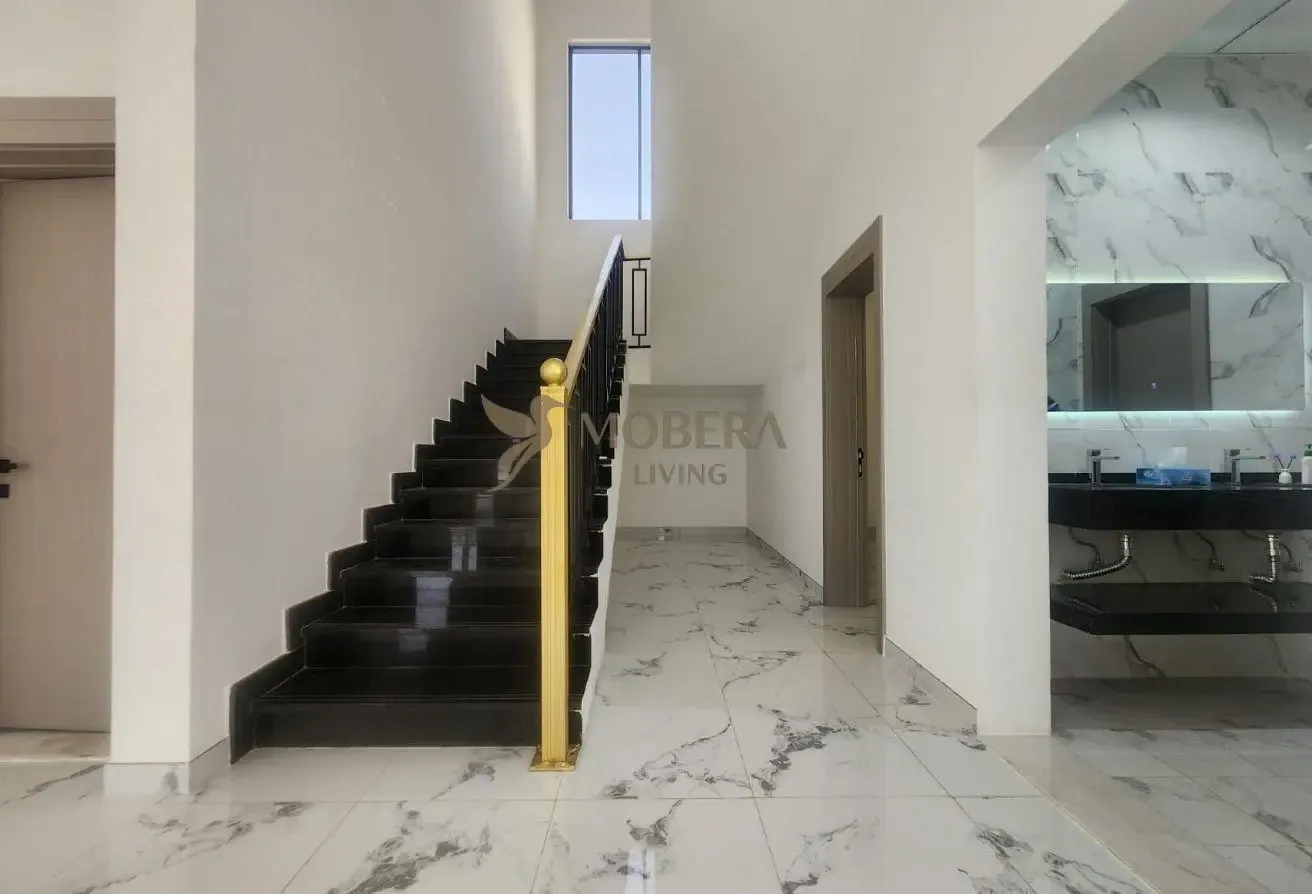 4BR VILLA | FAMILY FRIENDLY | Al KHAWANEEJ
