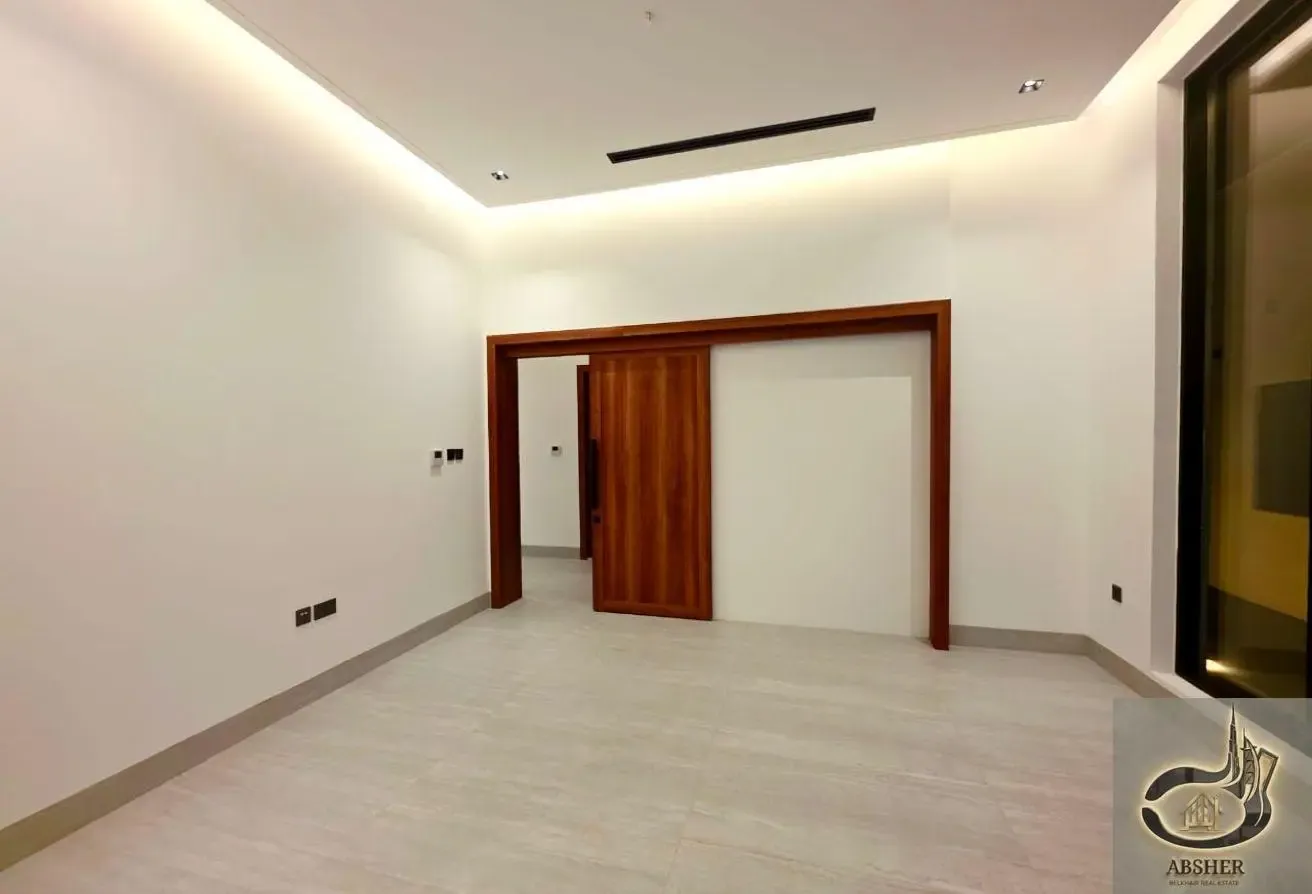Exclusive 4 Bedrooms Luxury Brand New 20000 sqft