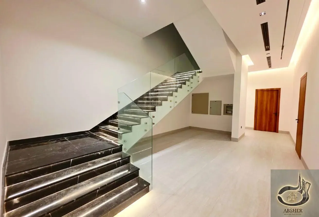 Exclusive 4 Bedrooms Luxury Brand New 20000 sqft