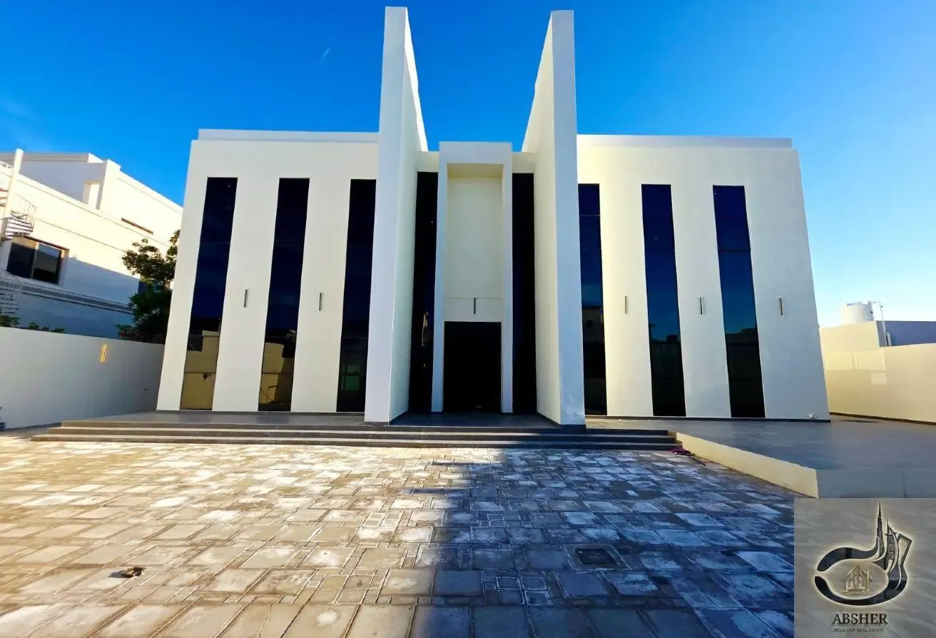 Spacious 4 BR Villa in Al Khawaneej 2 Brand New