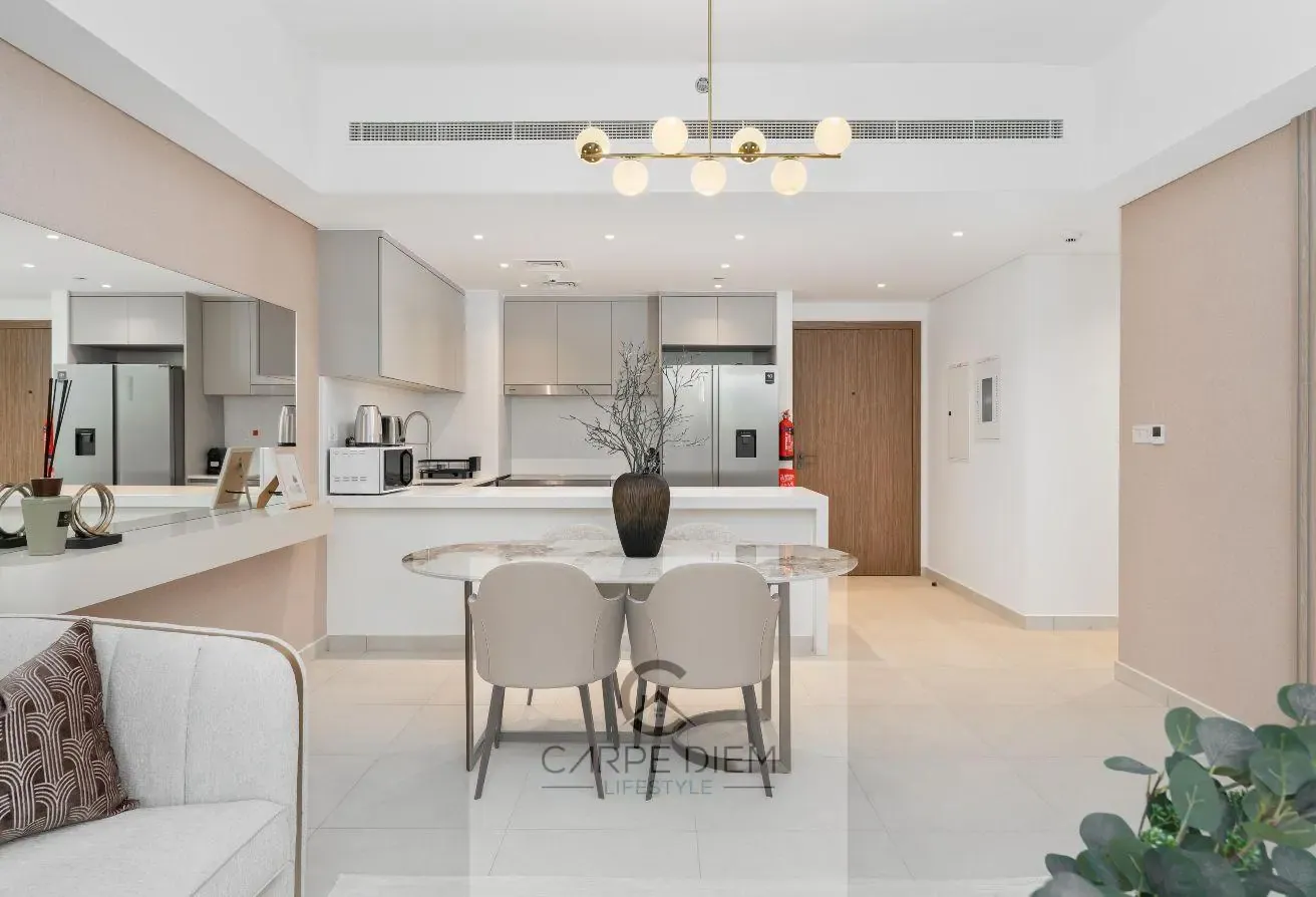 Luxury Furnished Unit in Prime Location