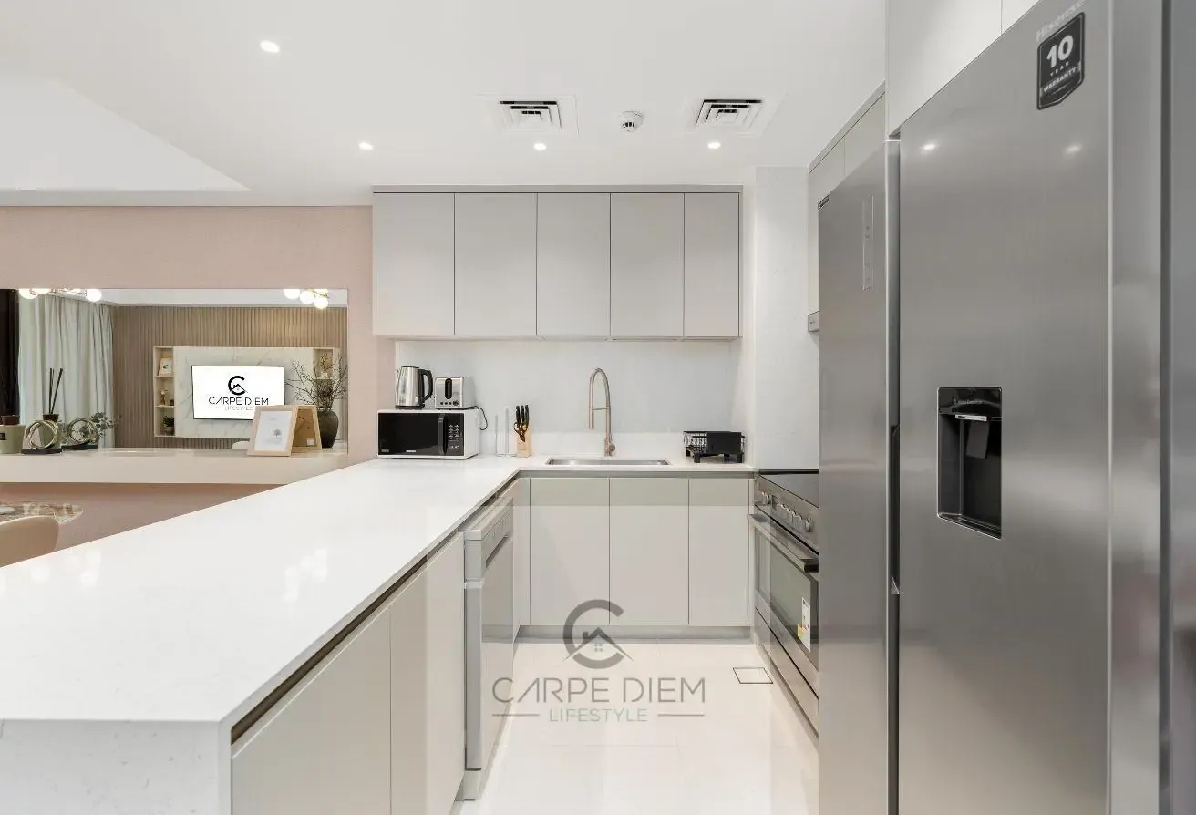 Luxury Furnished Unit in Prime Location