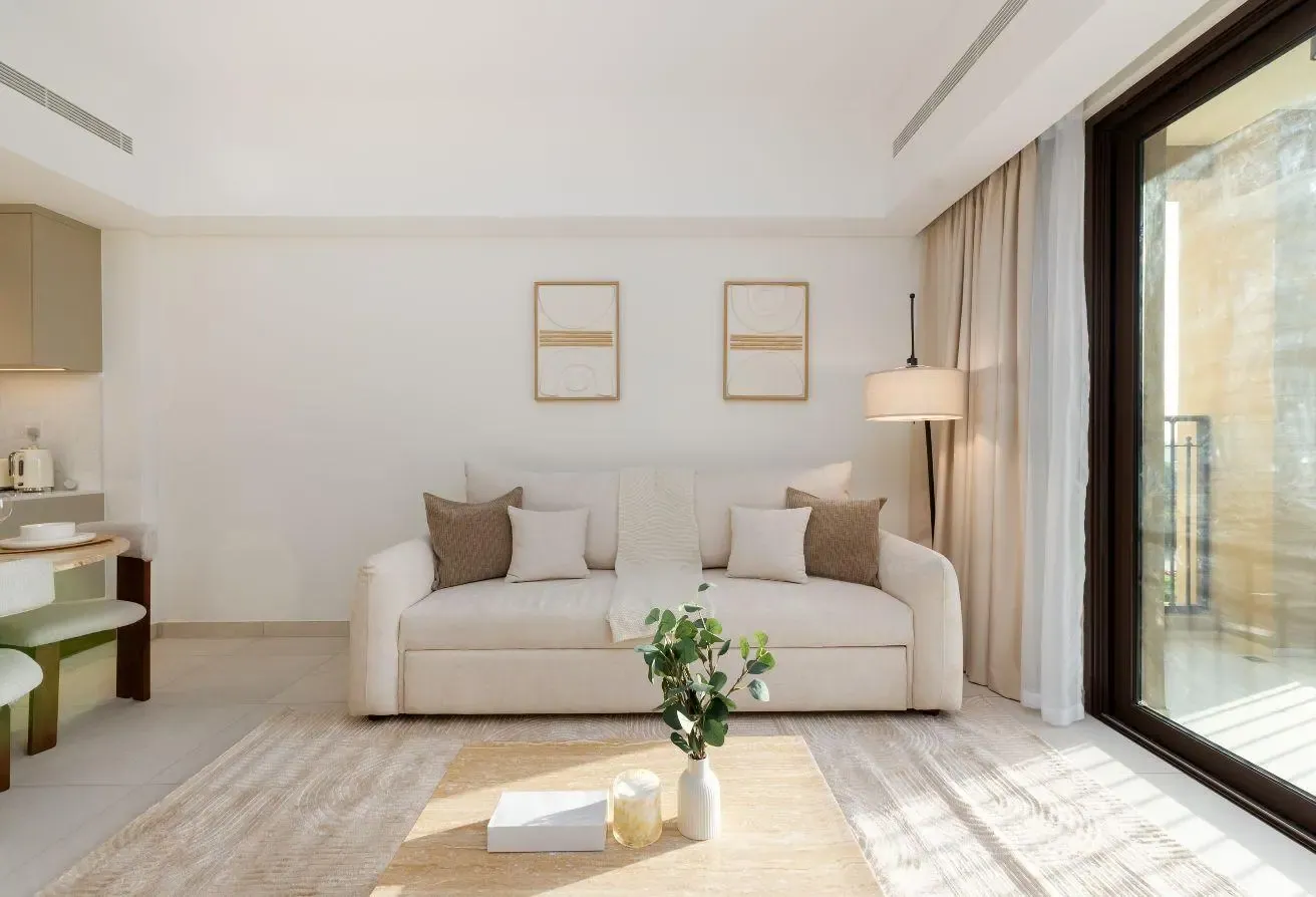Chic MJL Retreat | Steps to Souk Madinat and Burj