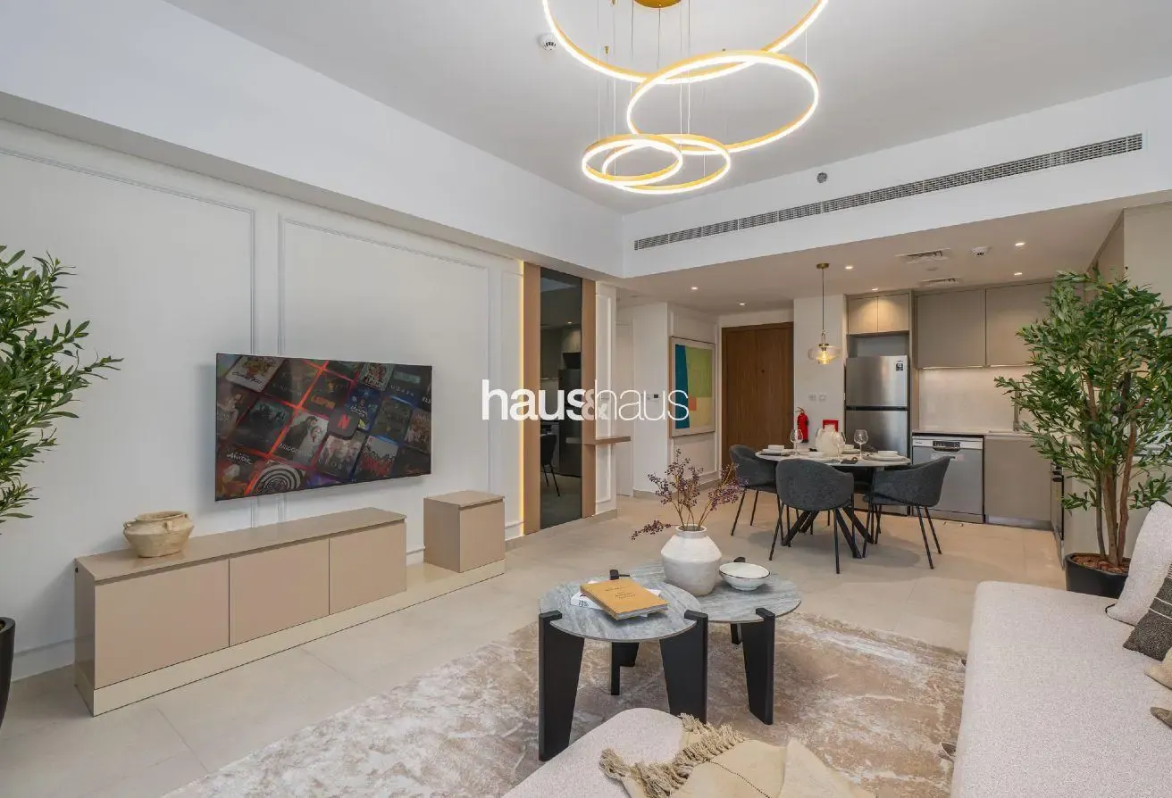 Newly Furnished | Stylish and Fully Equipped 1BR