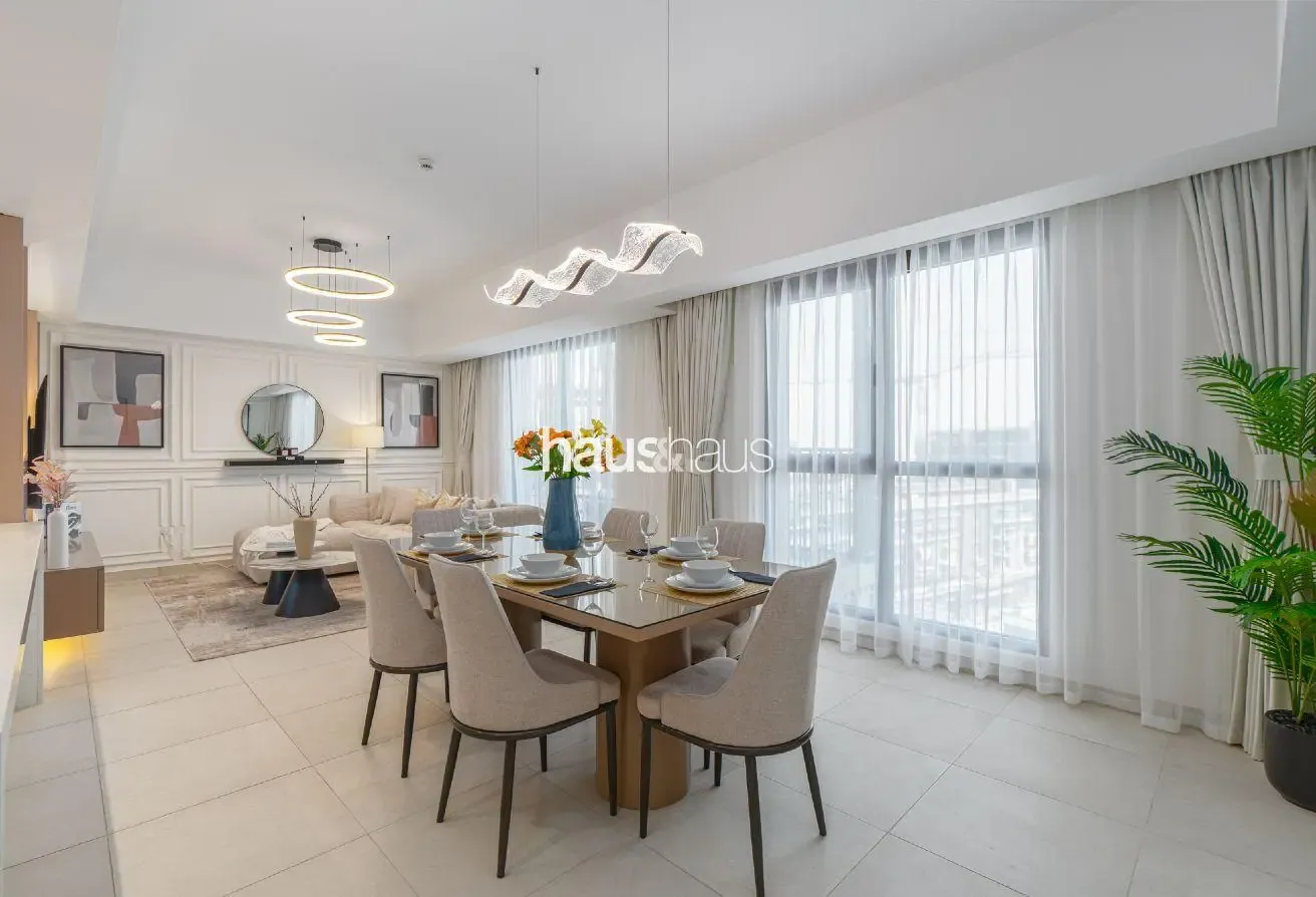 Newly Furnished | Luxurious Ambiance | Spacious