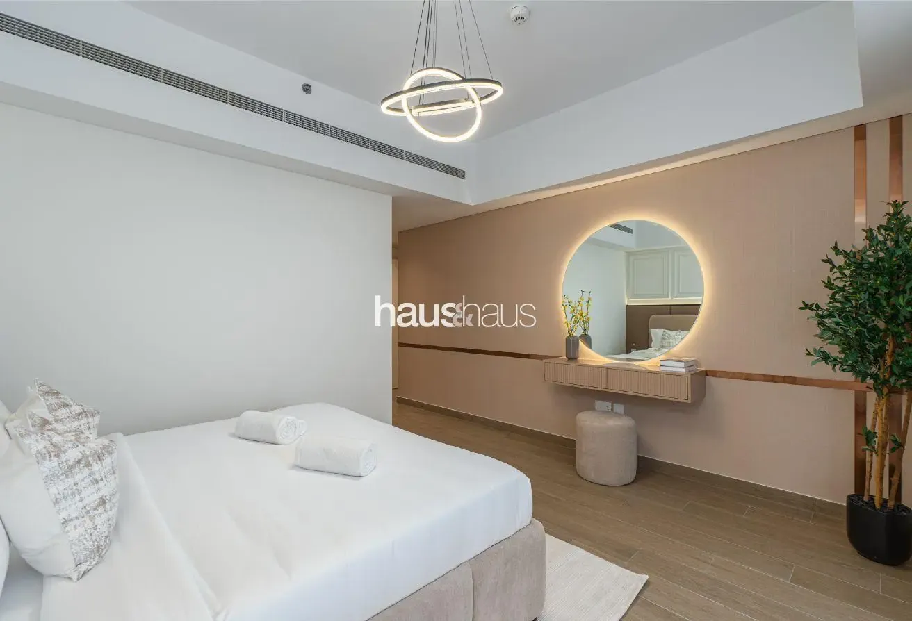 Newly Furnished | Luxurious Ambiance | Spacious
