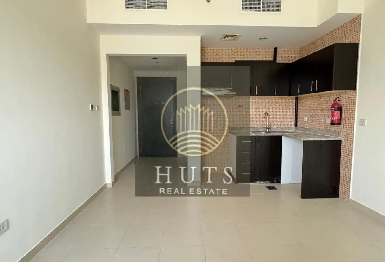 UNFURNISHED STUDIO | PREMIUM LIVING | SPACIOUS