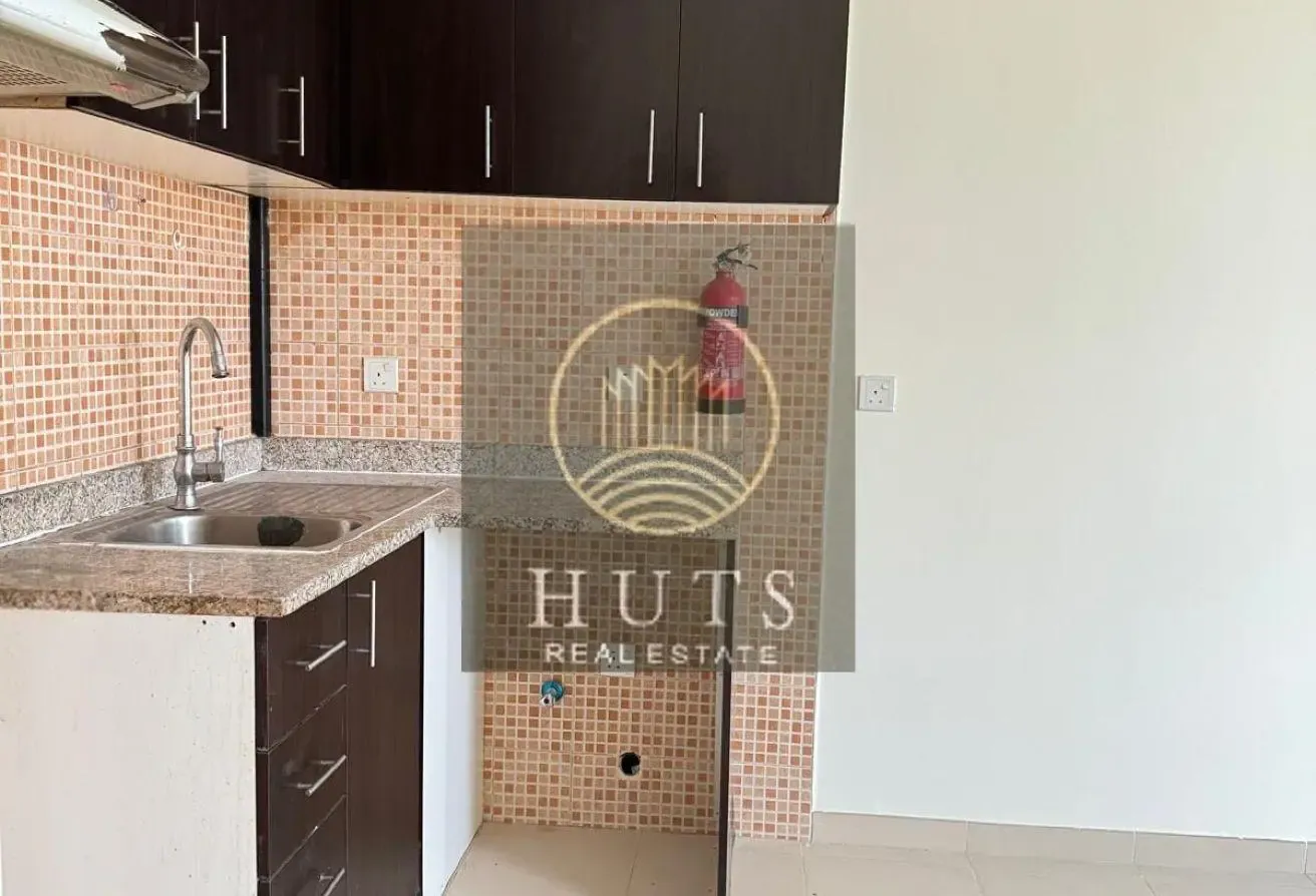 UNFURNISHED STUDIO | PREMIUM LIVING | SPACIOUS