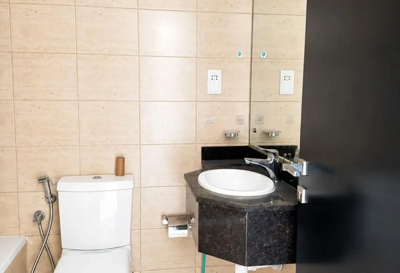 Bright Studio Apartment | Open Kitchen | Flexible