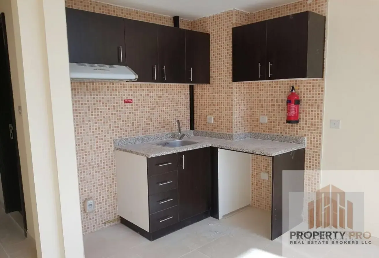MODERN STUDIO | PRIME LOCATION | OPEN VIEW