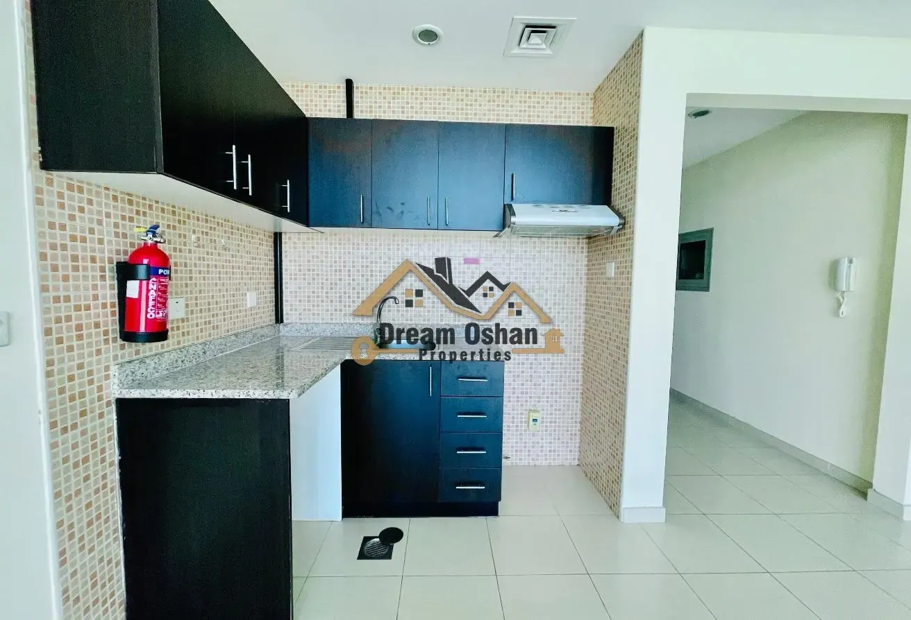 STUDIO WITH BALCONY_NEAR DSO MALL_FREE PARKING