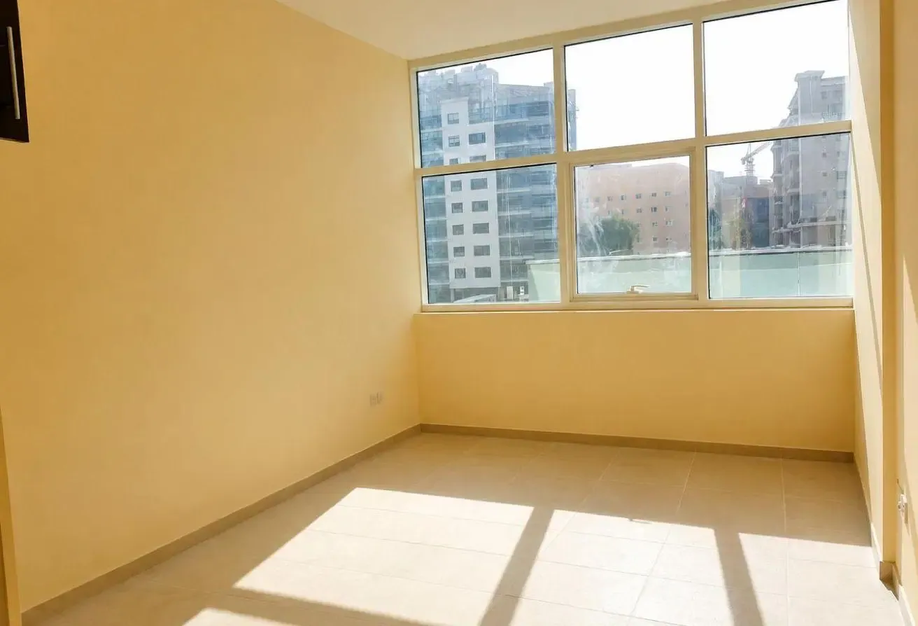 Studio Apartment in a Prime DSO Community