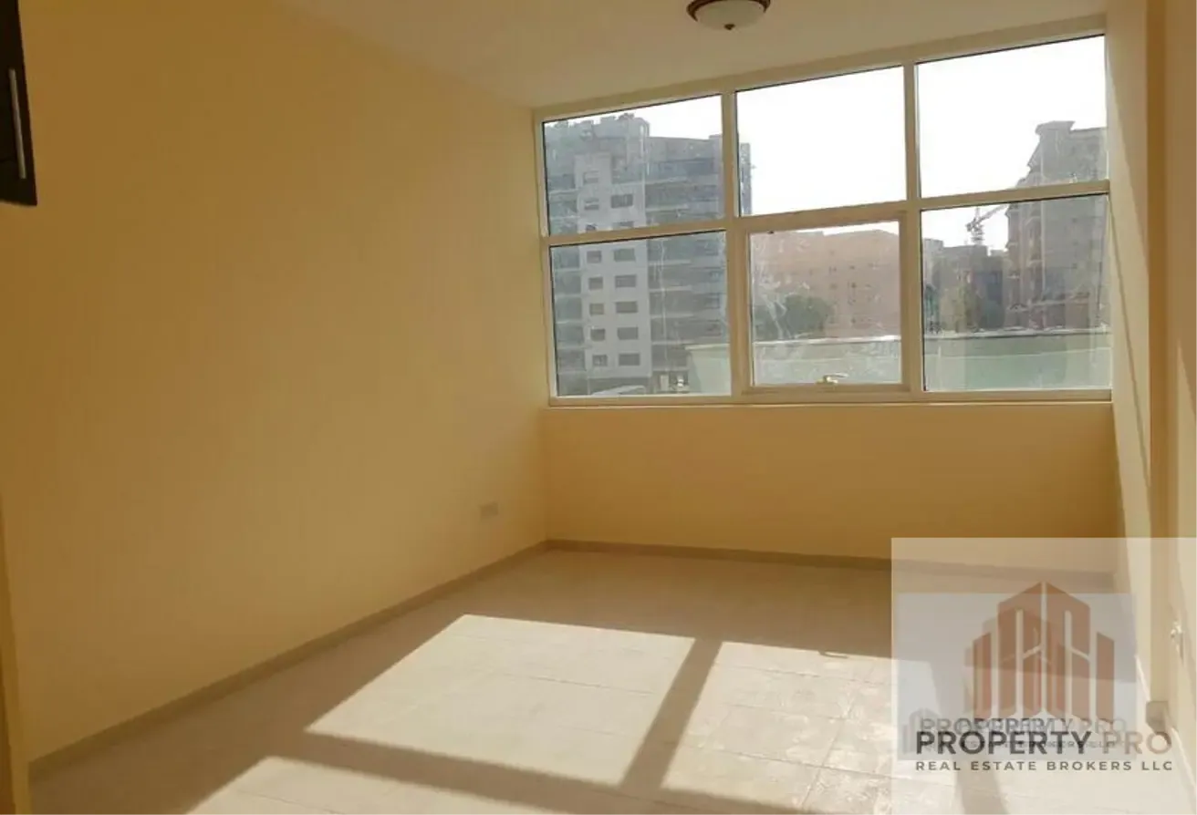 STUDIO APARTMENT| PRIME LOCATION| READY TO MOVE