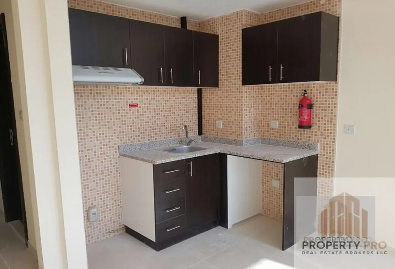 STUDIO APARTMENT| PRIME LOCATION| READY TO MOVE