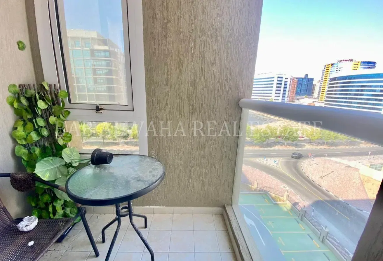 Bright Studio Apt With Balcony Next To LuLu Mall