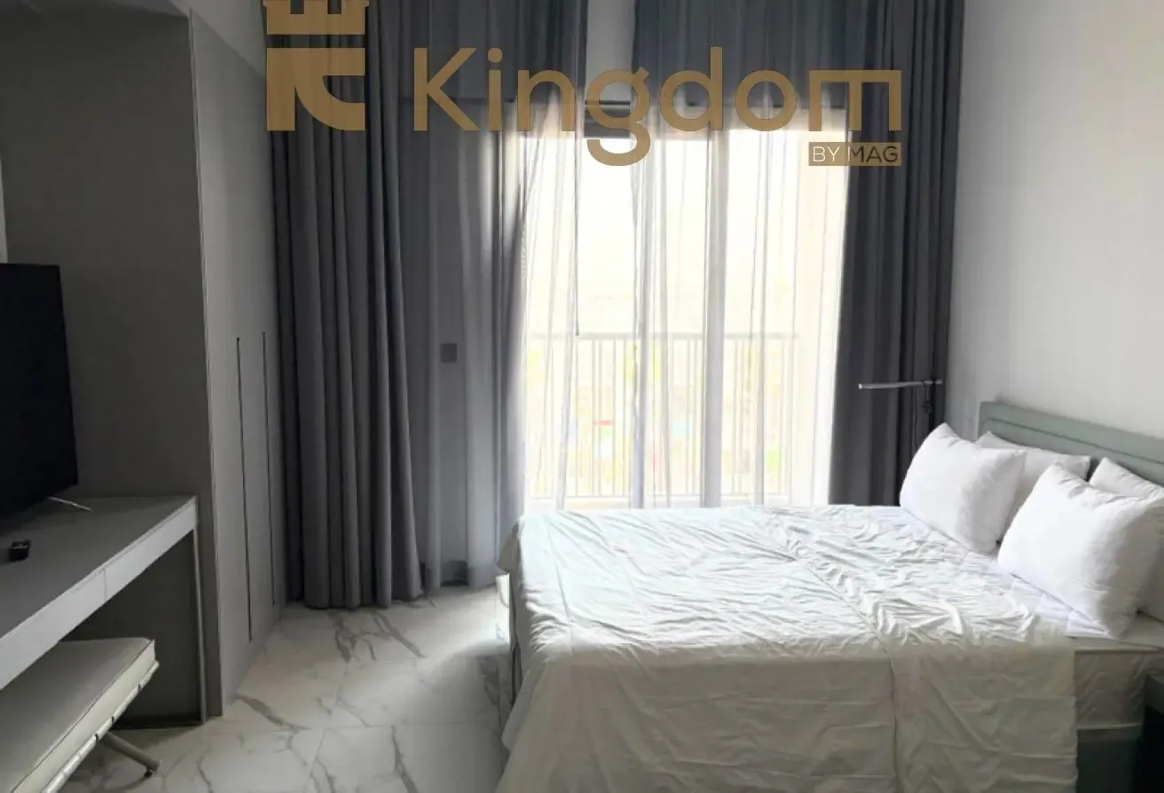 Furnished | Bright and Functional Home | Vacant