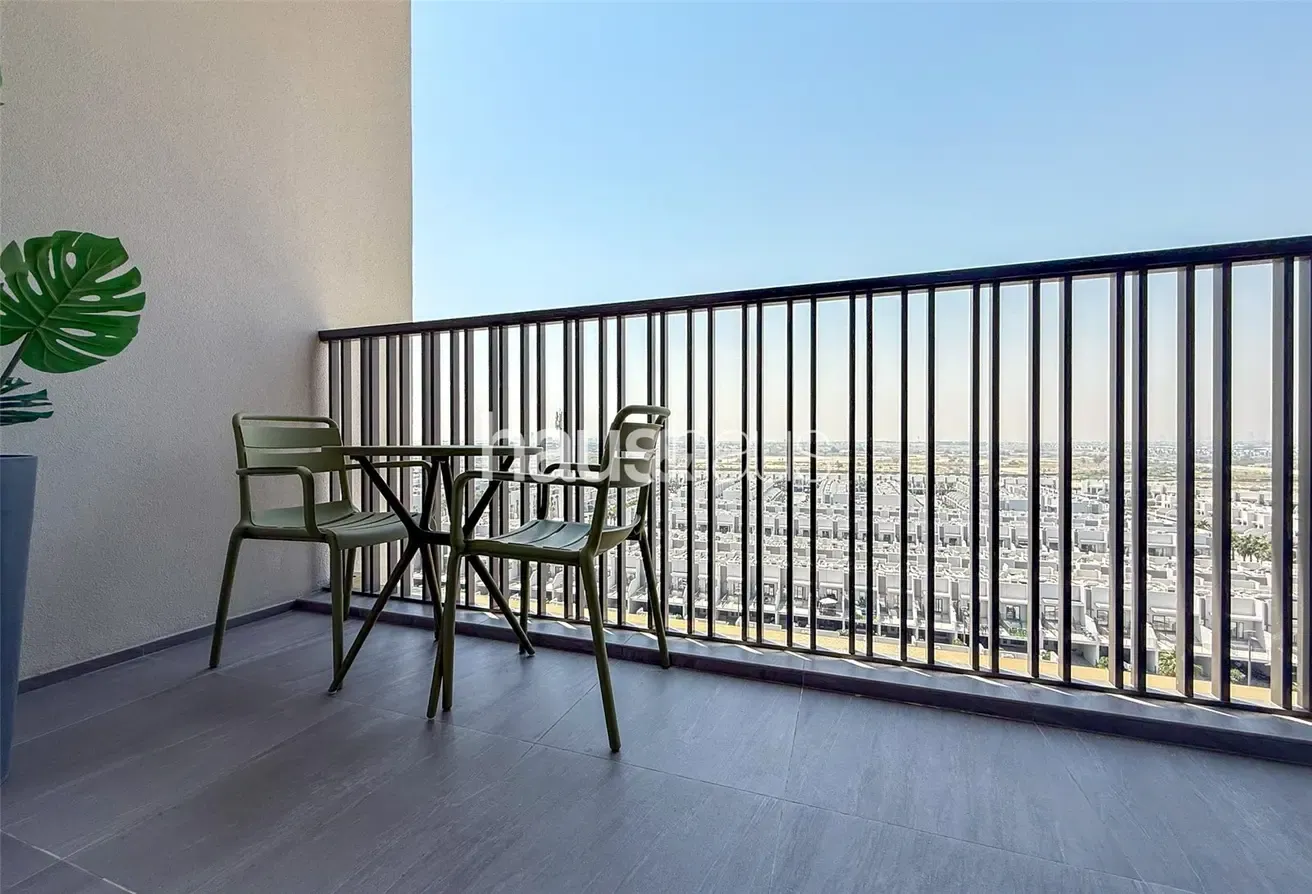 Fully Furnished | Multiple Cheques | Studio