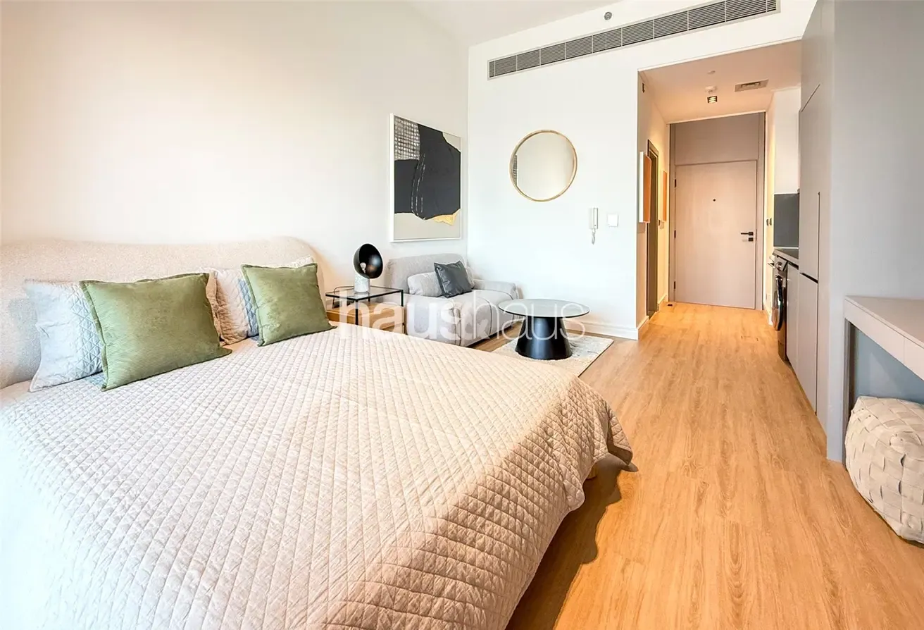 Fully Furnished | Multiple Cheques | Studio