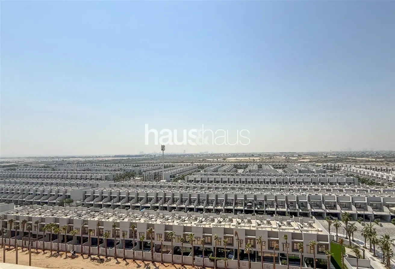 Fully Furnished | Multiple Cheques | Studio