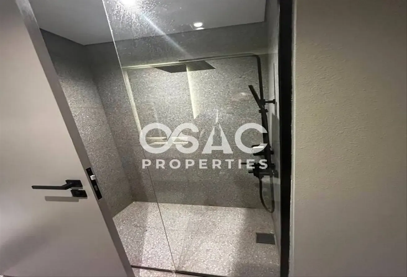 Modern Unit |  Burj Khalifa view | Fully Furnished