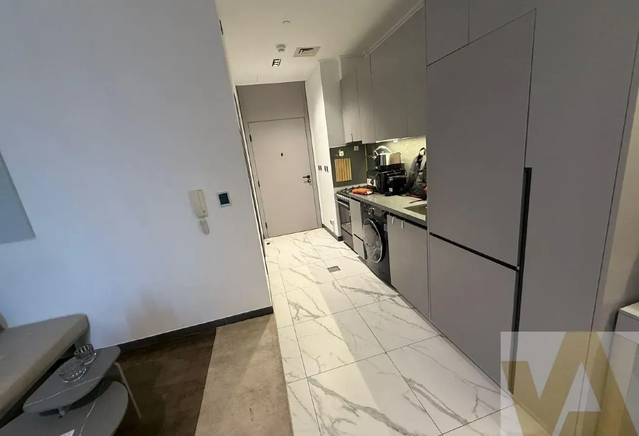 HIGH FLOOR | FULLY FURNISHED | DOWNTOWN VIEW