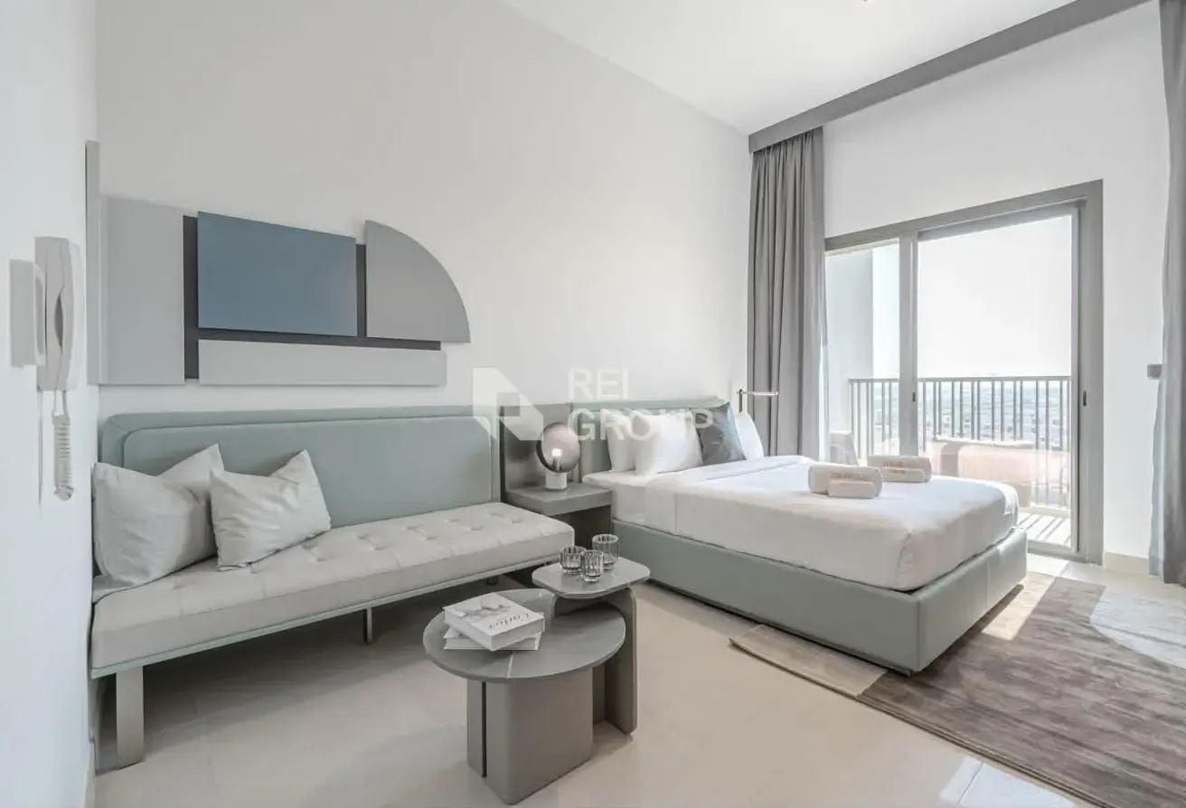 Fully Furnished I Modern Residence I Community View