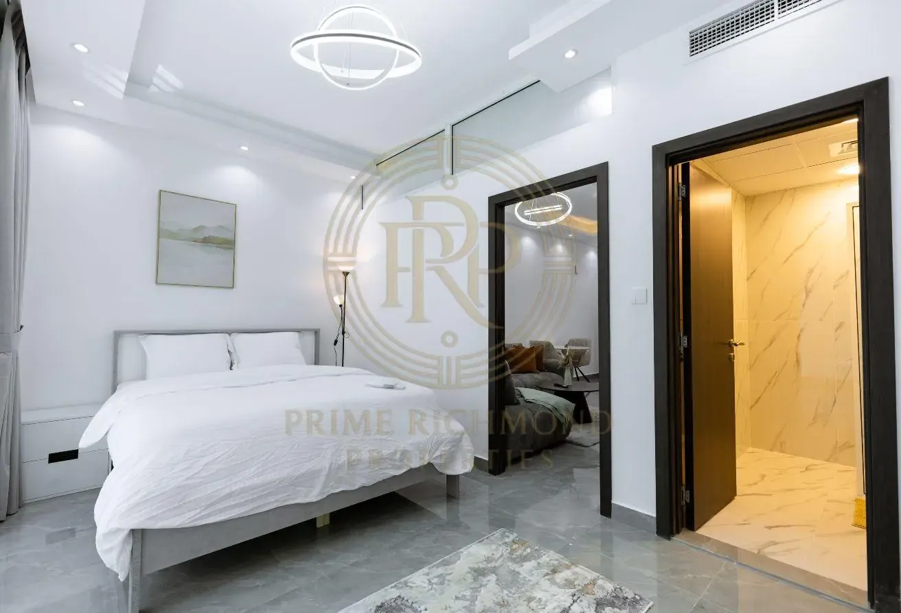 Excellent Unit | Fully Upgraded | City View