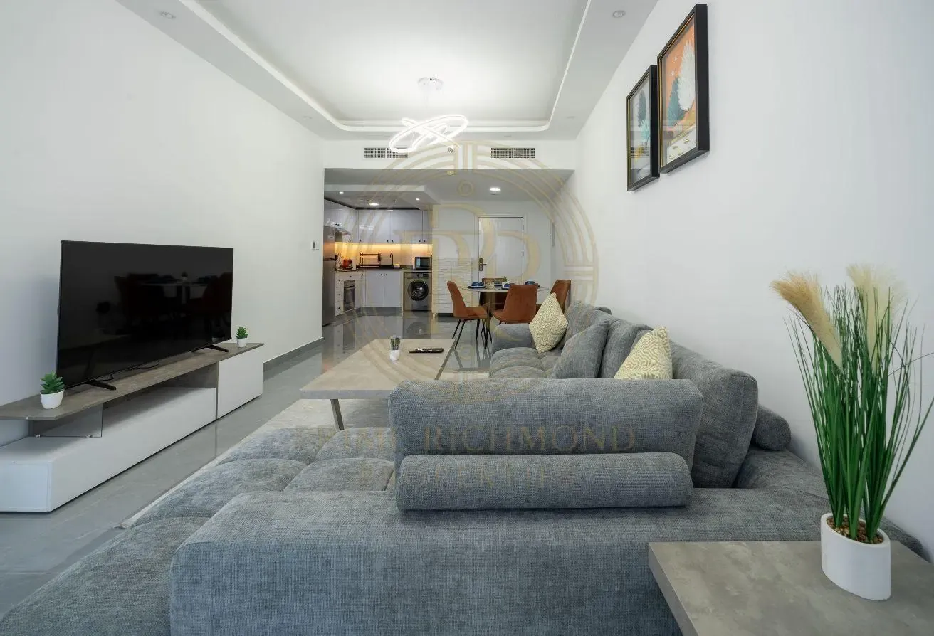 Exclusive | Multiple Options | Elegant and Stylish