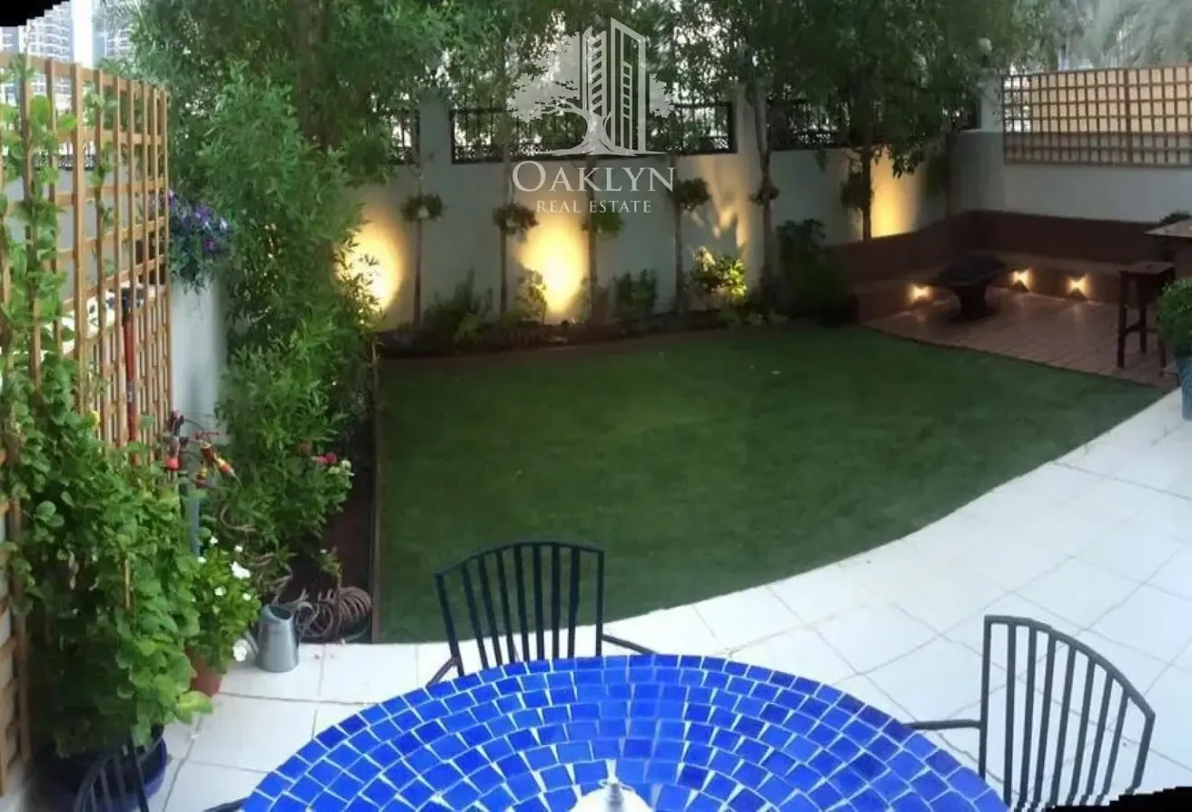 Spacious 1BR | Unfurnished | Prime Rental