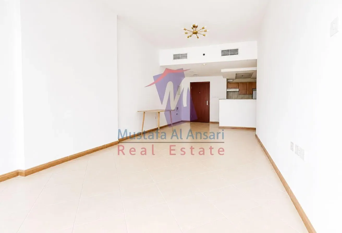 Bright 1BR | Huge Balcony | Pool View Chiller Free