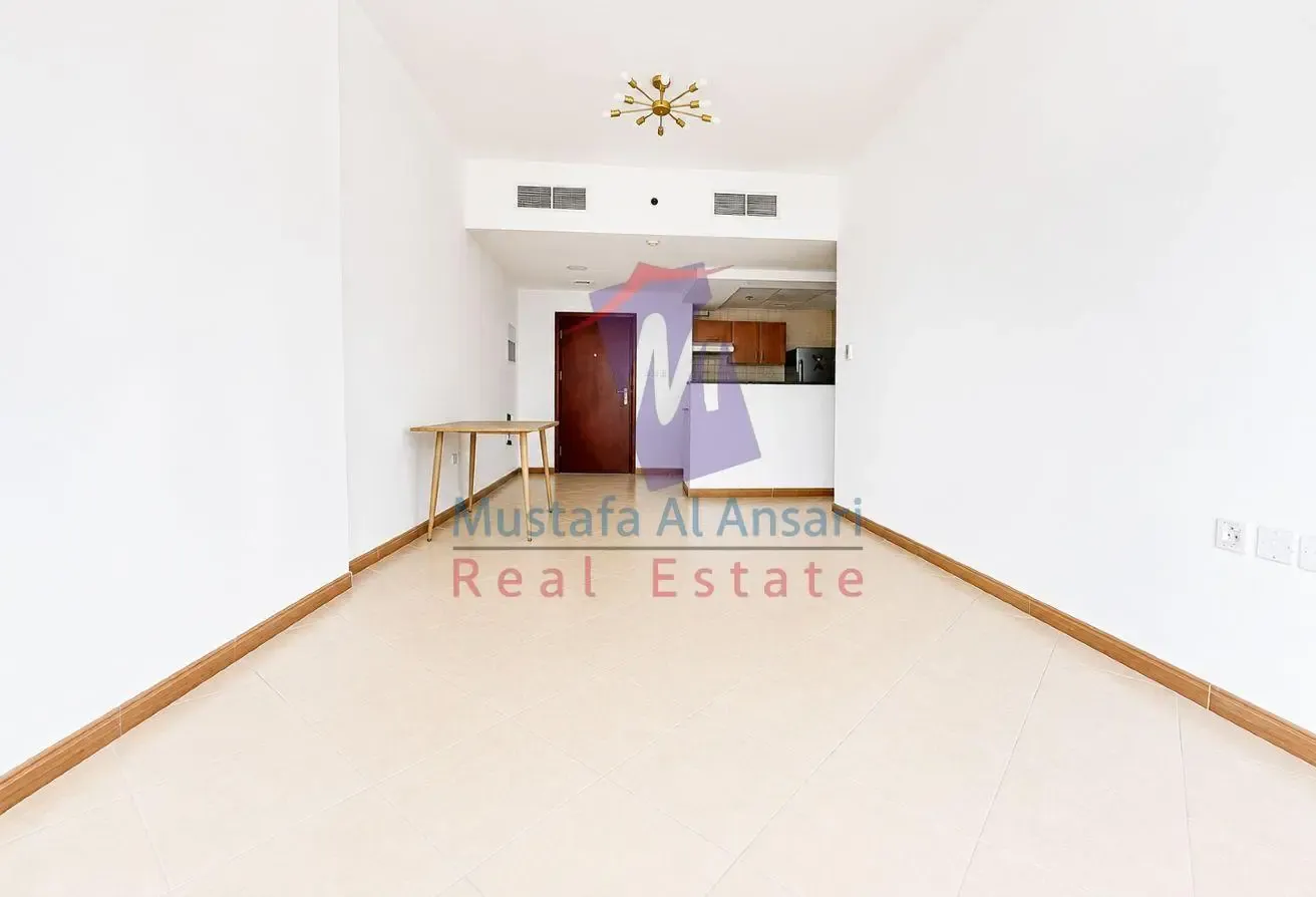 Bright 1BR | Huge Balcony | Pool View Chiller Free