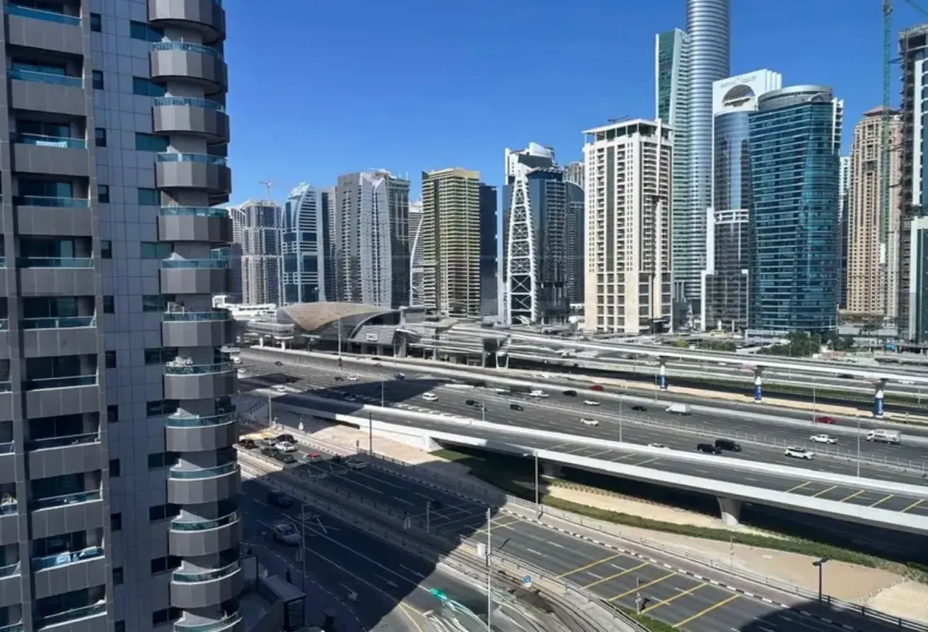 Upgraded | Close to metro | Ready to Move In