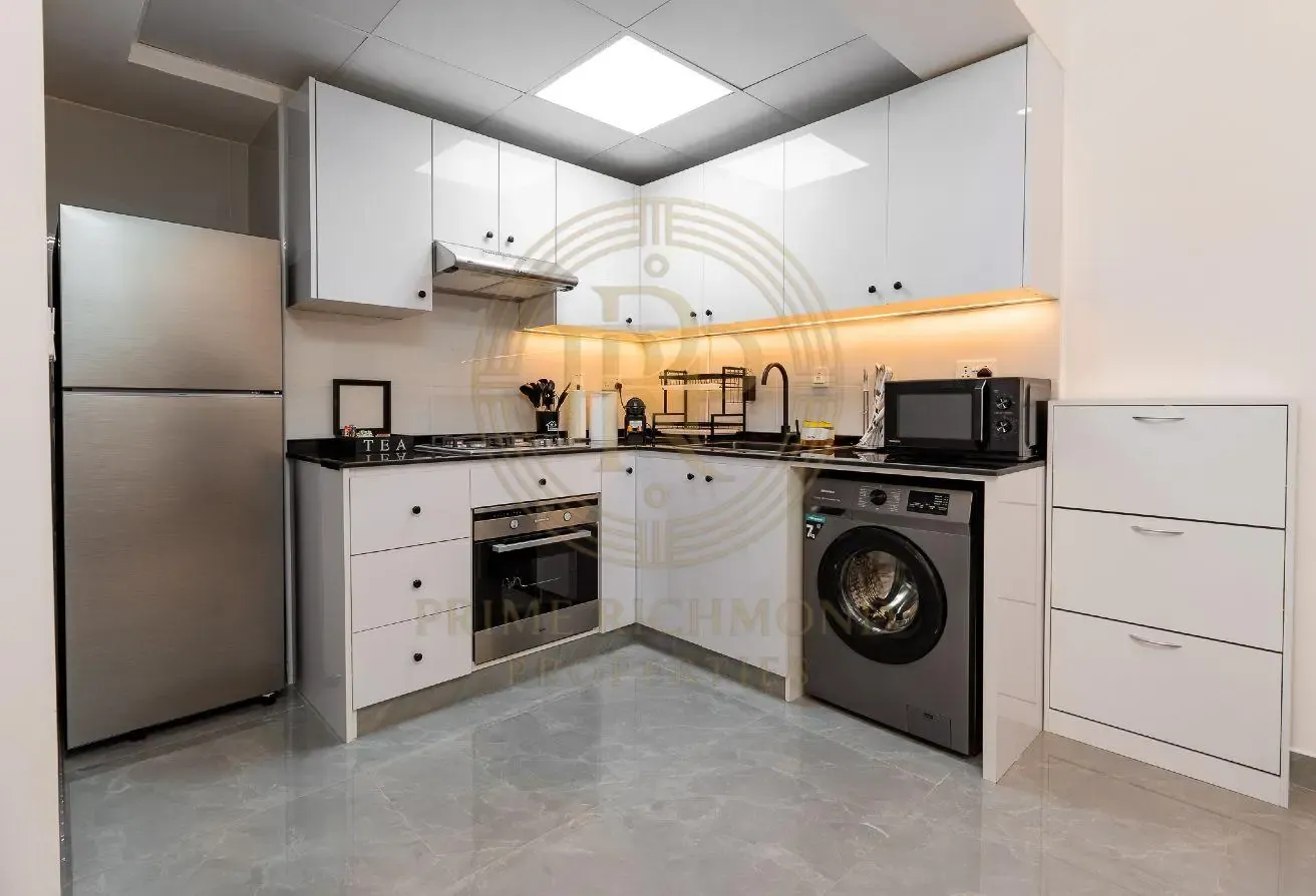 Fully Upgraded| Gas and Chiller Free | City View