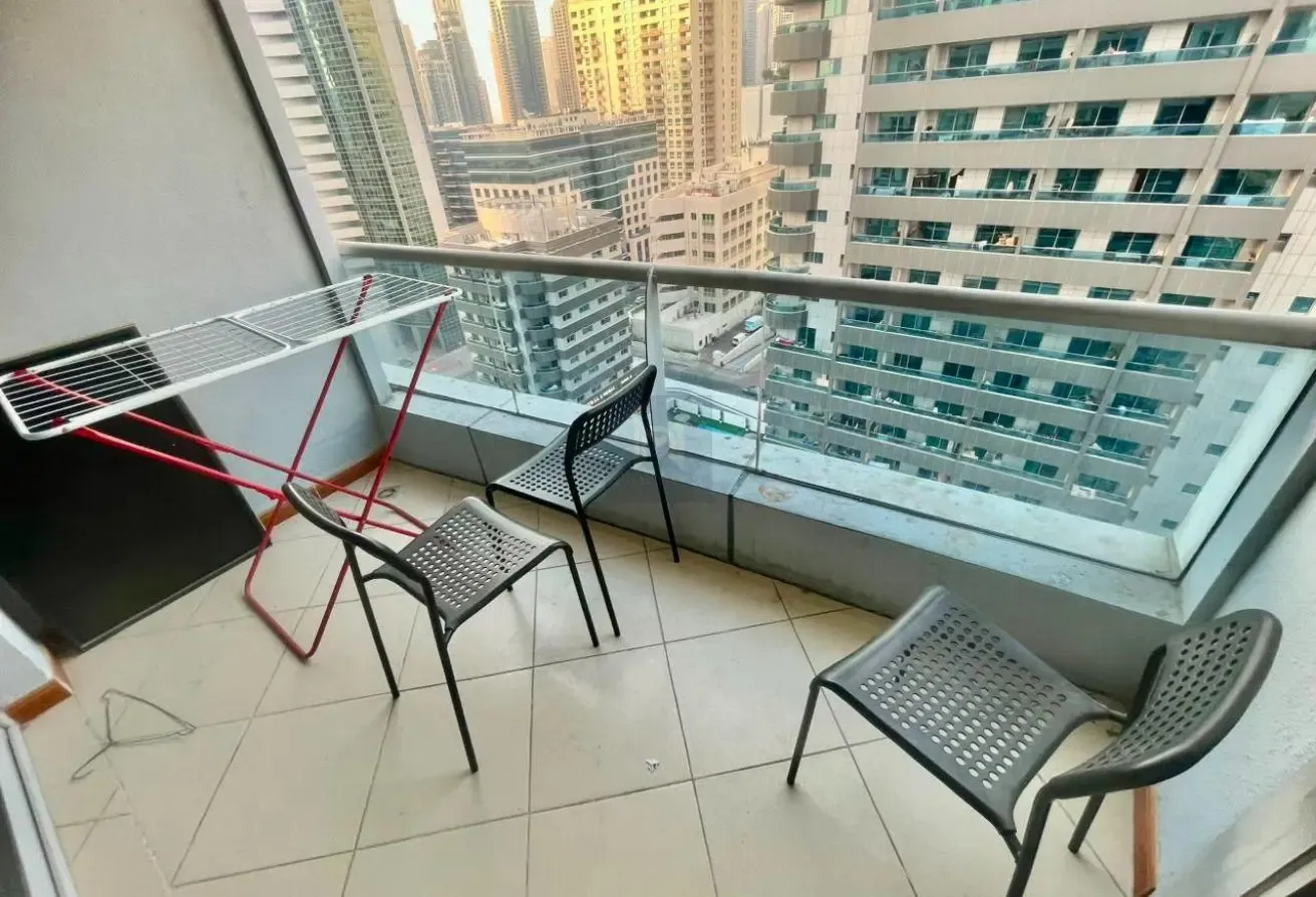 Upgraded | Chiller and Gas Free | Close to Metro