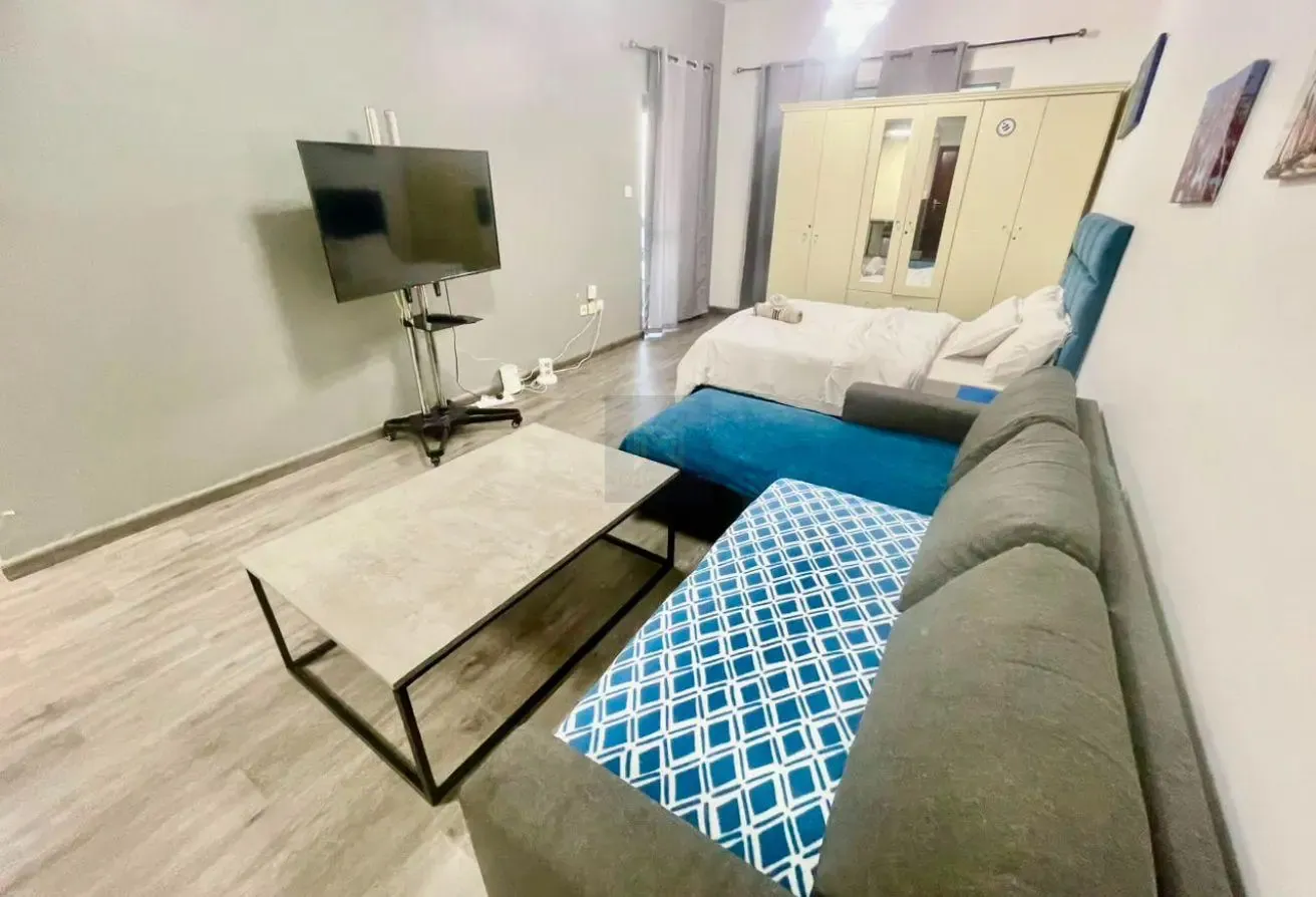 Upgraded | Chiller and Gas Free | Close to Metro