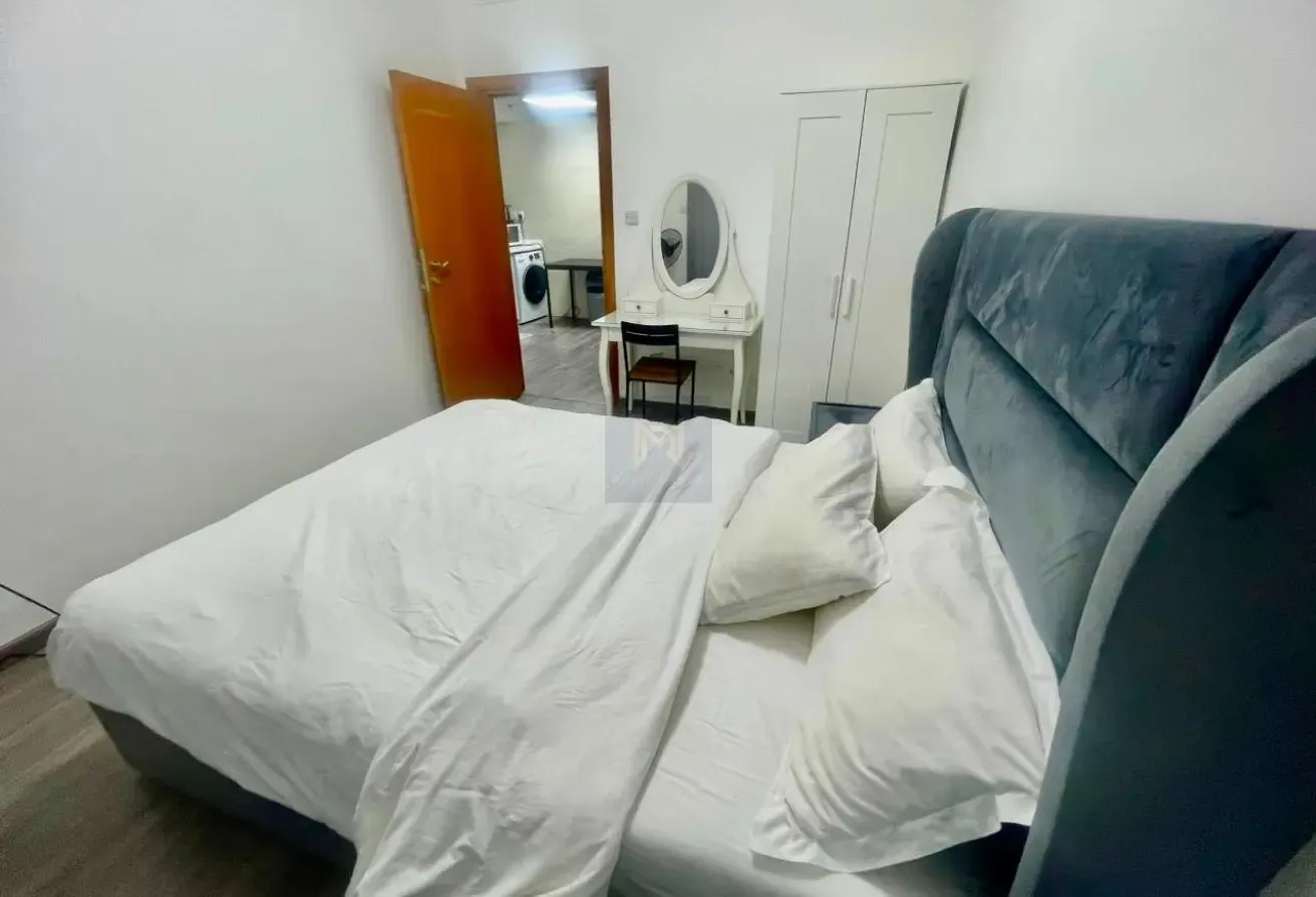 Upgraded | Chiller and Gas Free | Close to Metro