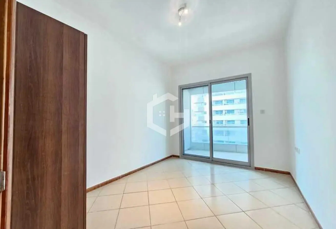 Chiller Free | Un Furnished | Near Metro