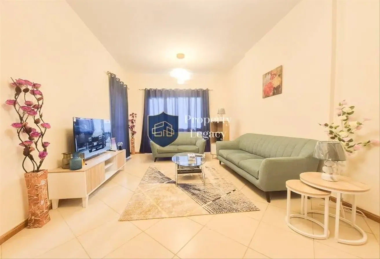 Fully Furnished | Upgraded | Vacant Now