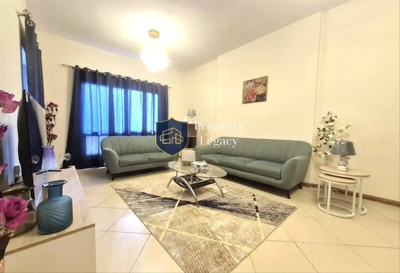 Fully Furnished | Upgraded | Vacant Now