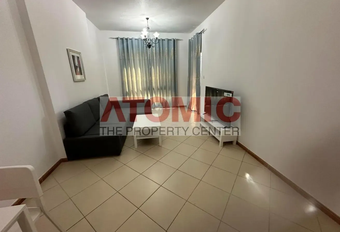 CHILLER FREE | FULLY FURNISHED | NEAR MTRO & BEACH