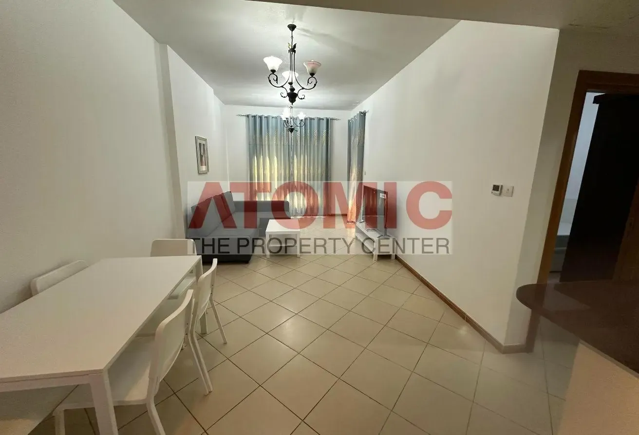 CHILLER FREE | FULLY FURNISHED | NEAR MTRO & BEACH