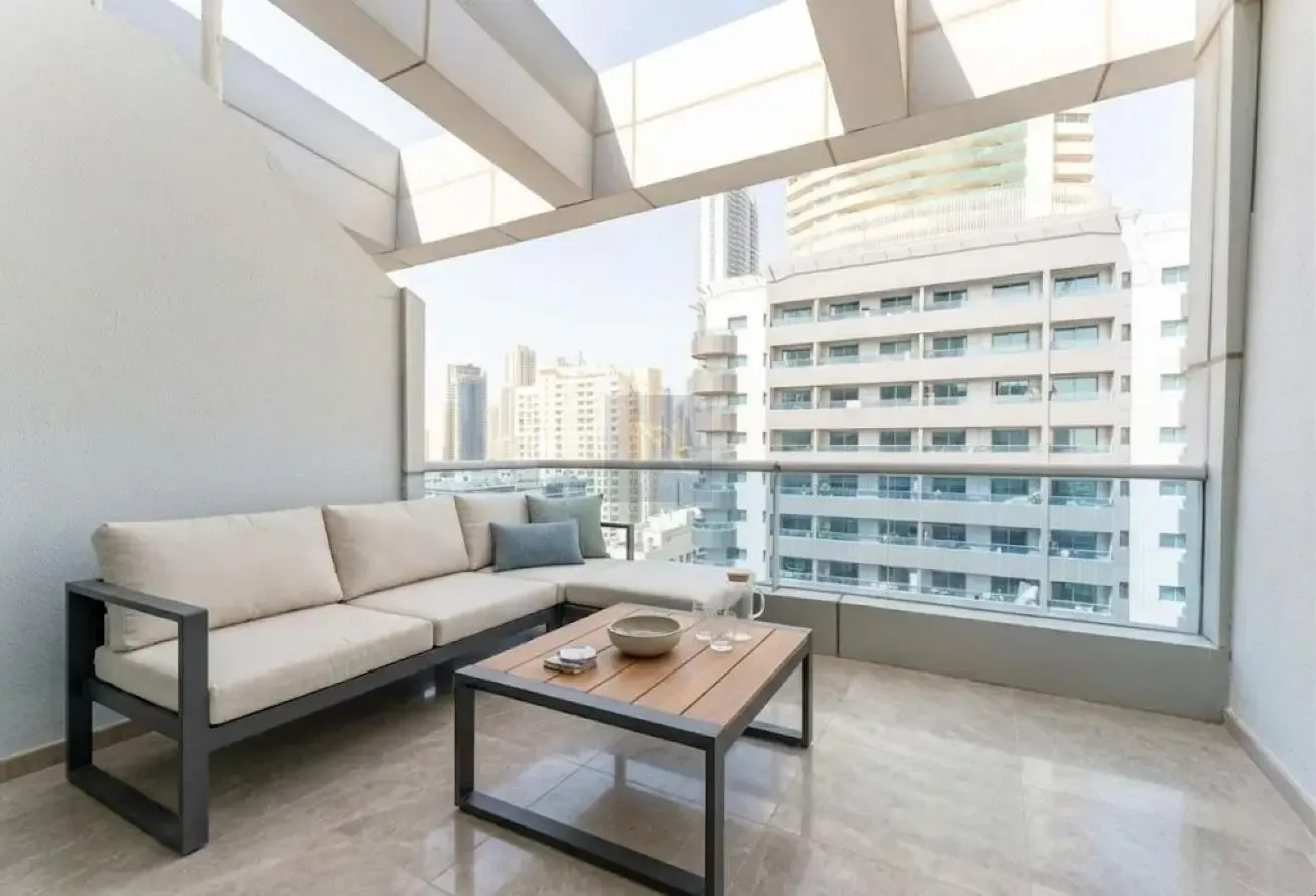 FURNISHED | SPACIOUS 1 BEDROOM | MARINA DIAMOND 2