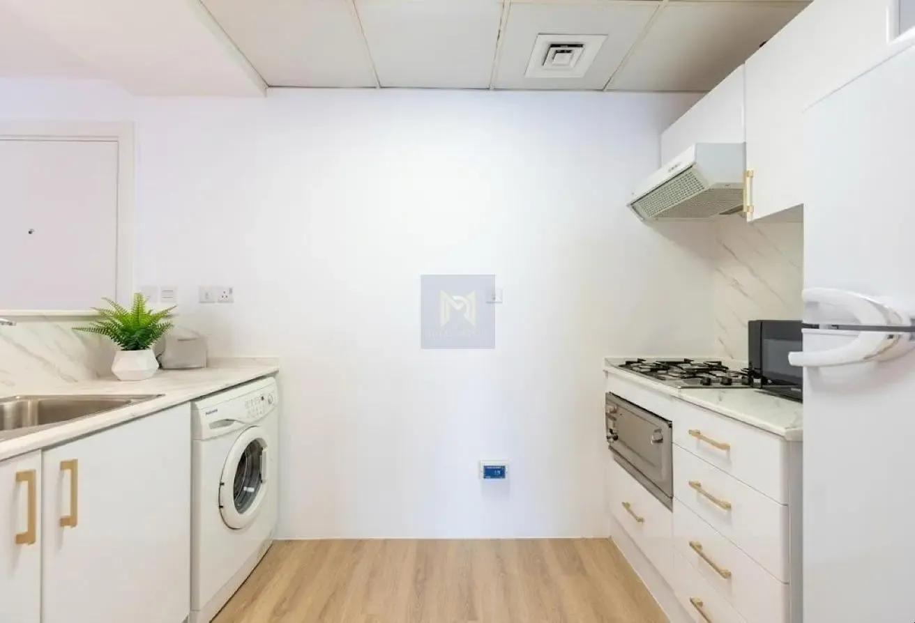 FURNISHED | SPACIOUS 1 BEDROOM | MARINA DIAMOND 2